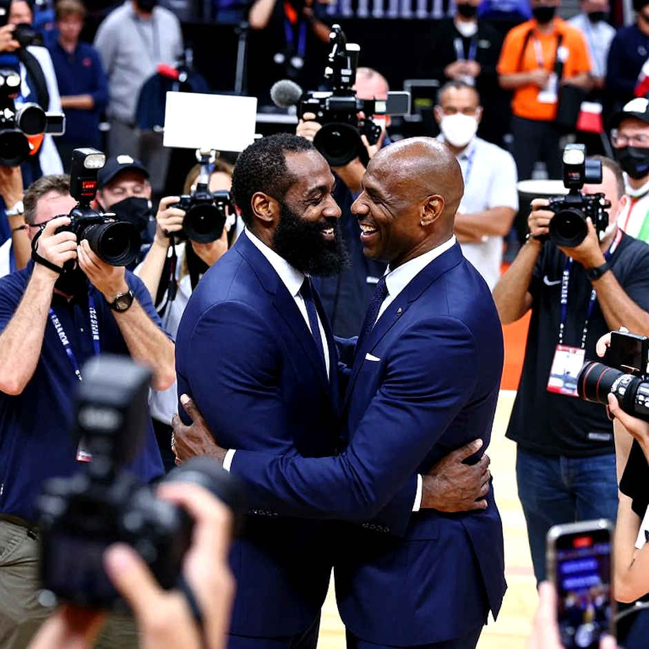 EuroLeague và Hội đồng HLV trưởng: bước thứ ba trong kiến trúc quyền lực đang được lắp ráp
